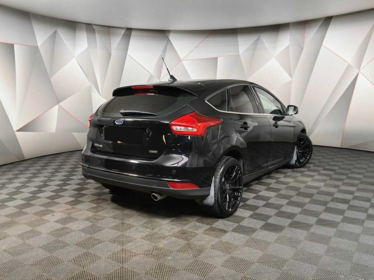Б/У Форд Фокус 2018 года. Фото: #1