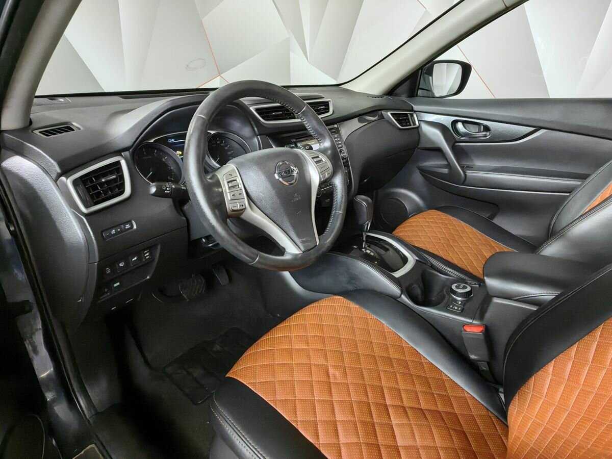 Б/У Ниссан Икс-Трейл 2015 года. Фото: #13