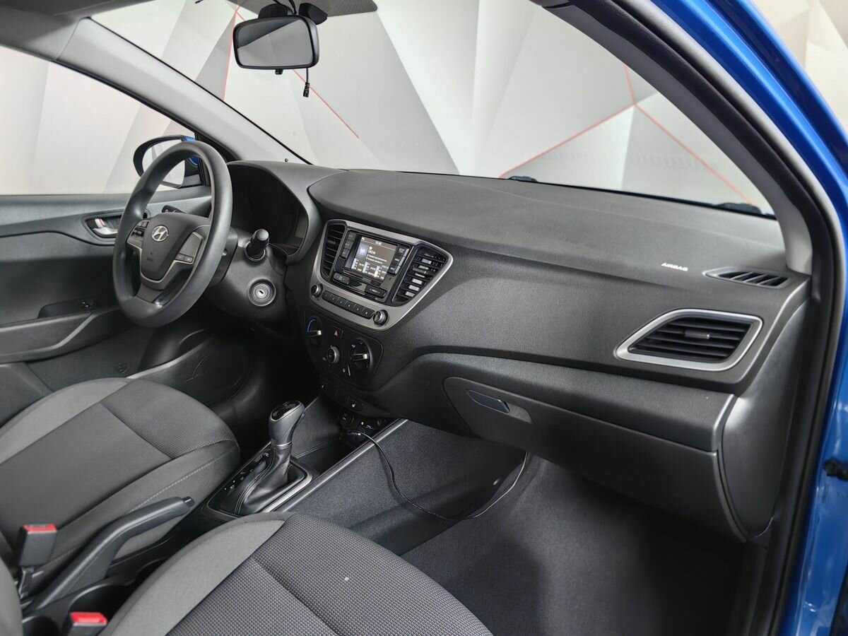 Б/У Хендай Солярис 2017 года. Фото: #8