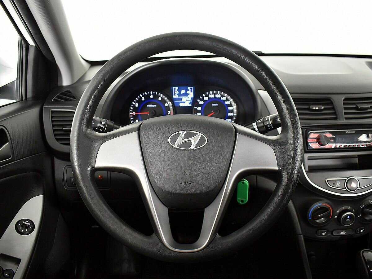 Б/У Хендай Солярис 2014 года. Фото: #10