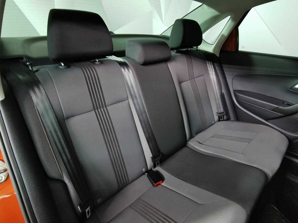 Б/У Фольксваген Поло 2016 года. Фото: #12