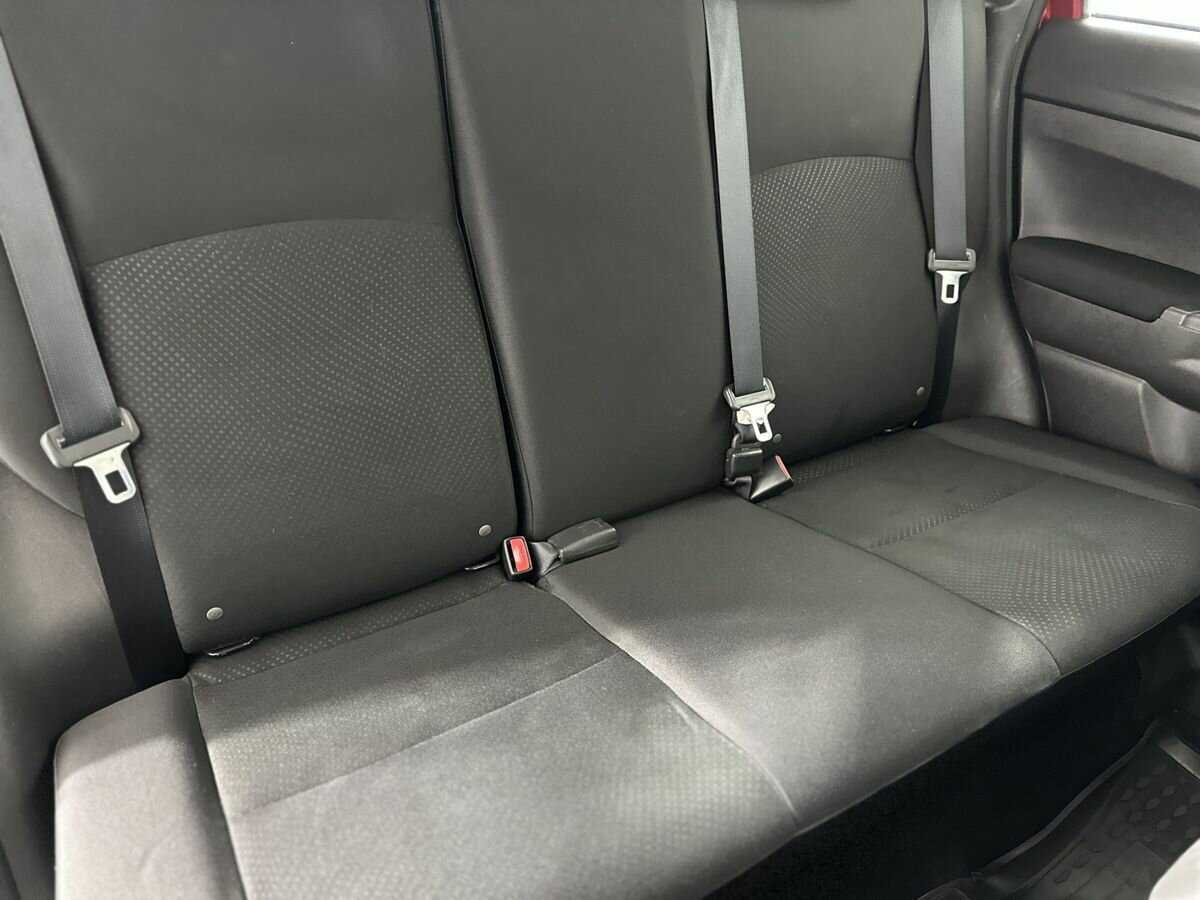 Б/У Митсубиши АС-Икс 2013 года. Фото: #14