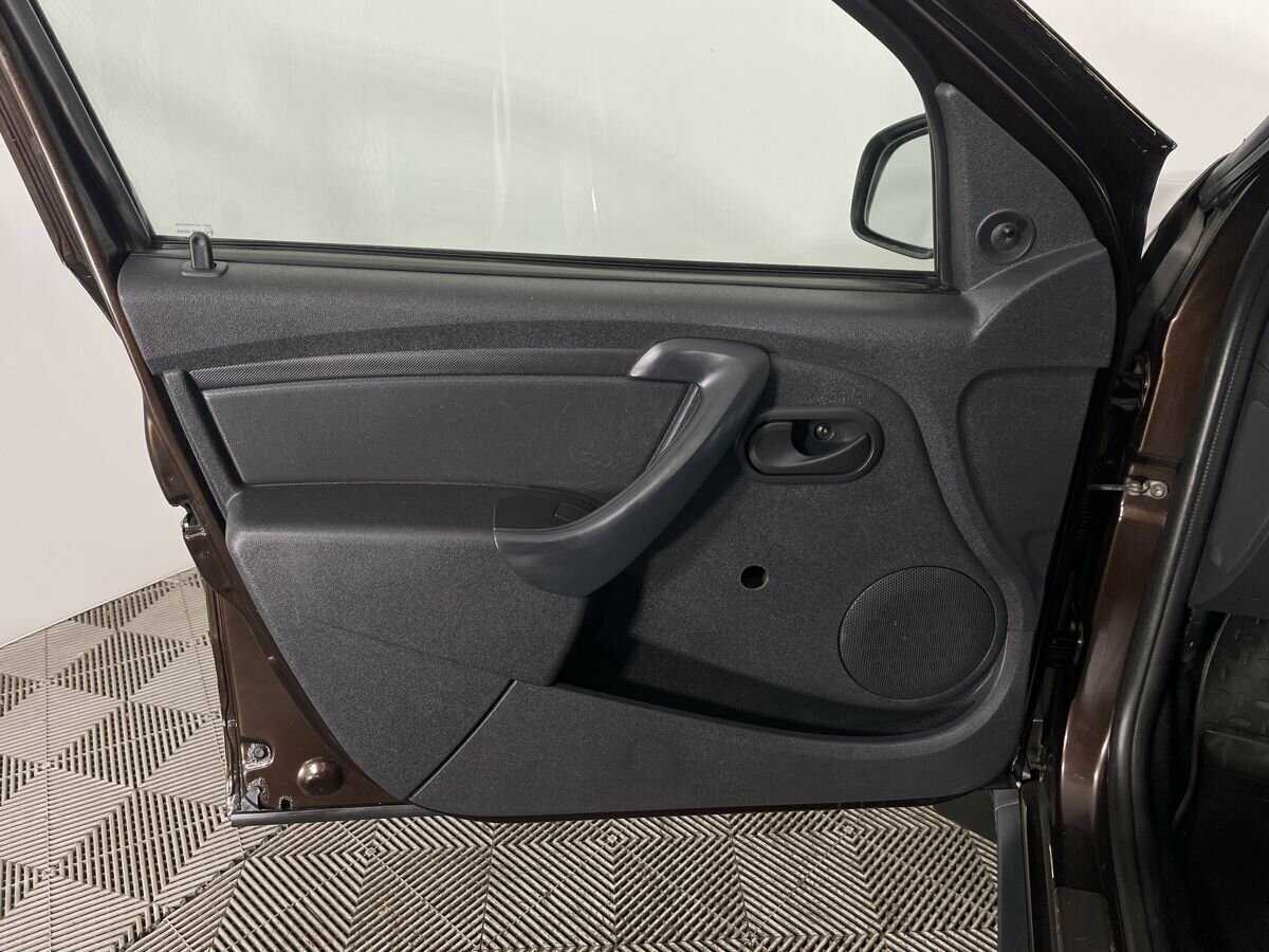 Б/У Рено Дастер 2016 года. Фото: #7