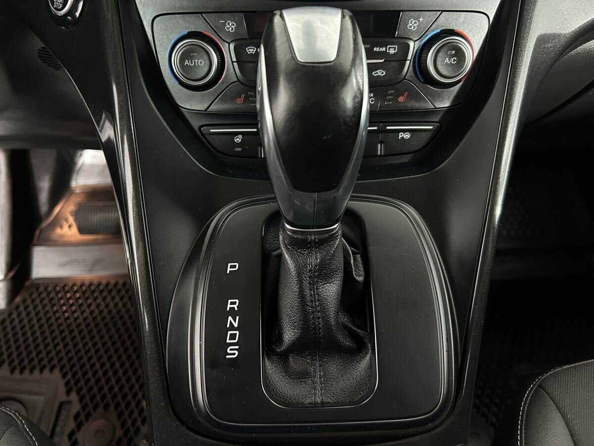 Б/У Форд Куга 2018 года. Фото: #10