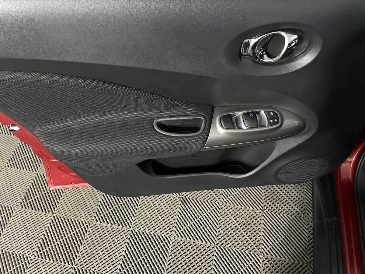 Б/У Ниссан Жук 2014 года. Фото: #7