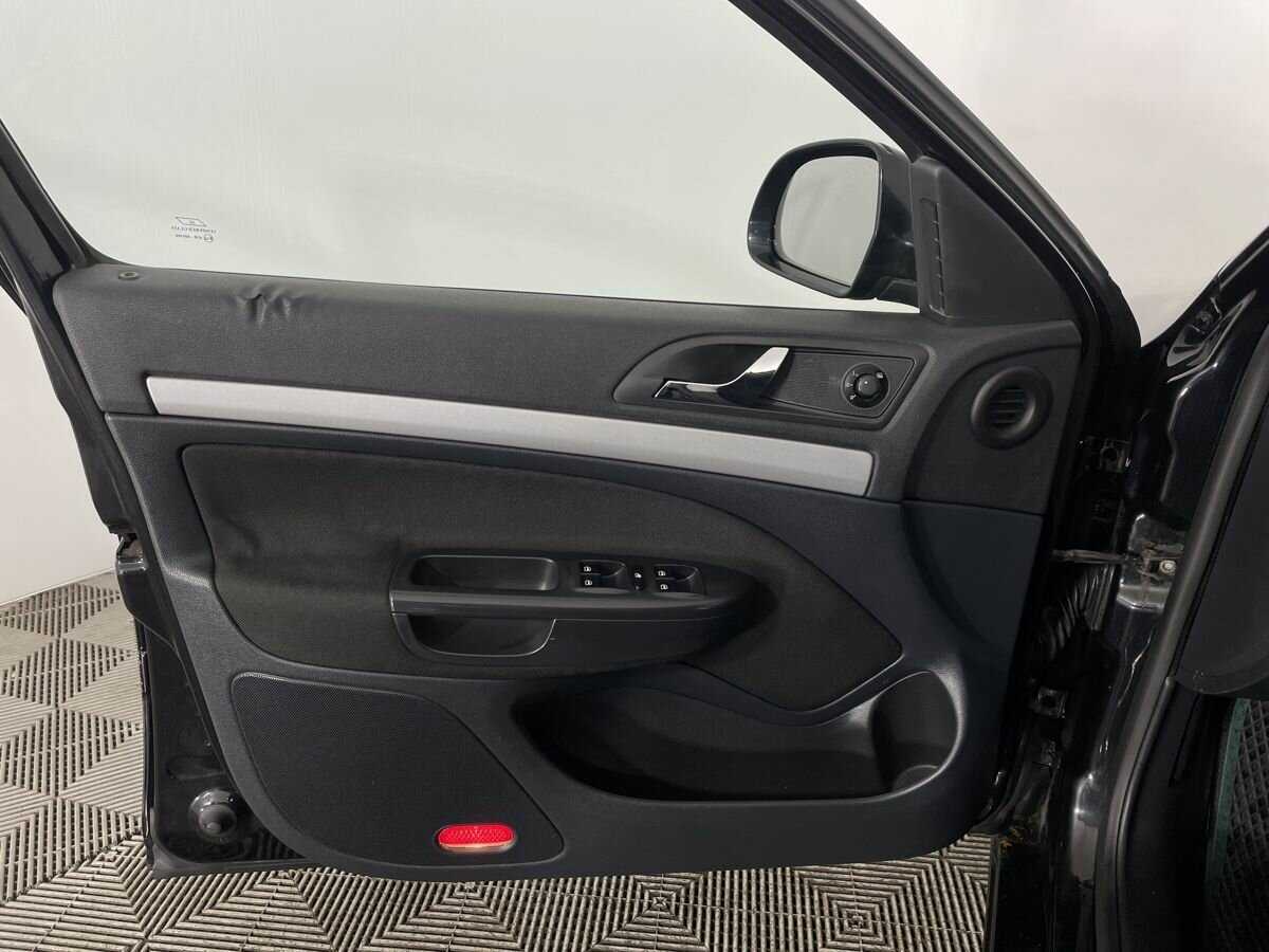 Б/У Шкода Октавия 2012 года. Фото: #7