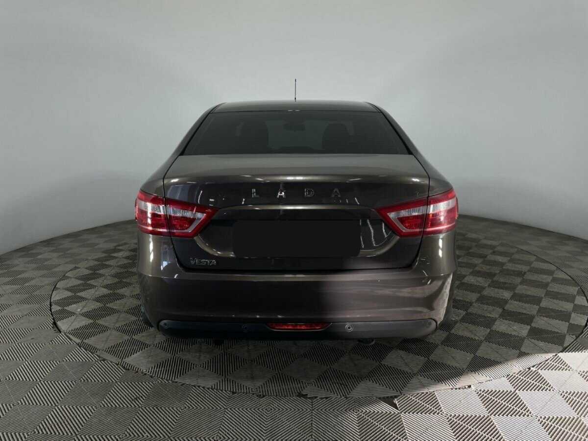 Б/У Лада (ВАЗ) Веста 2021 года. Фото: #2