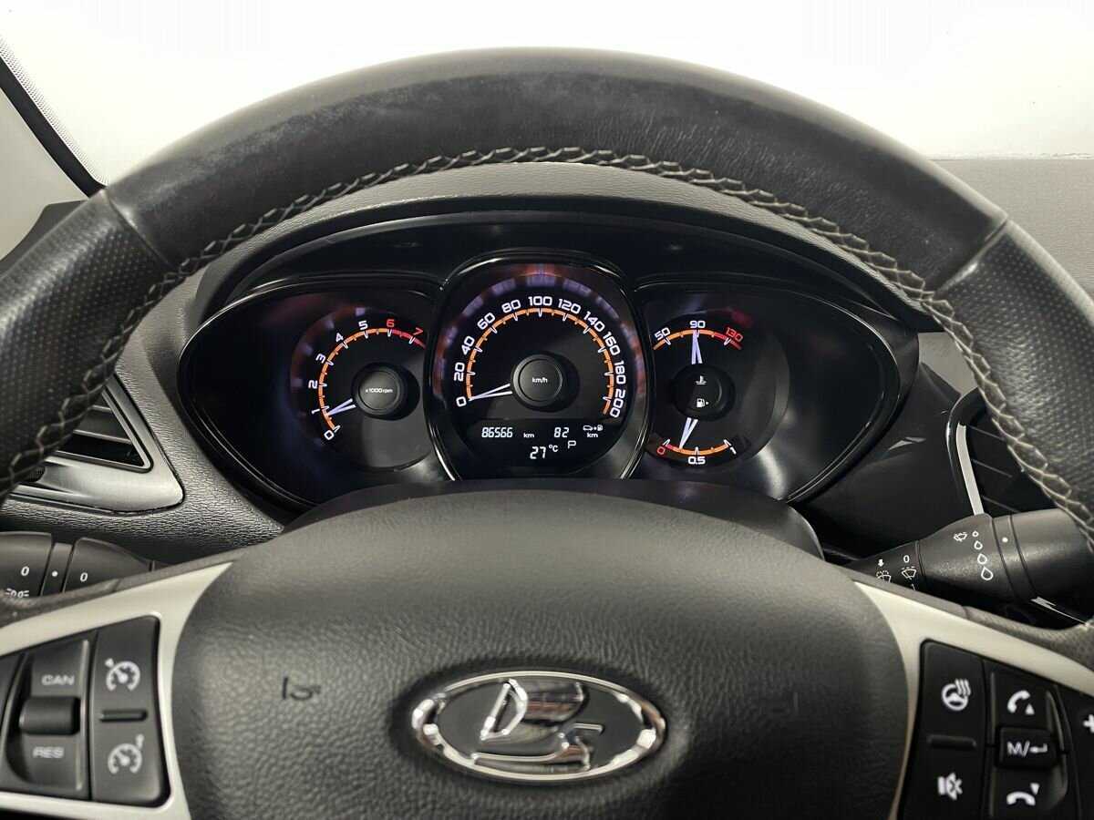 Б/У Лада (ВАЗ) Веста 2021 года. Фото: #10