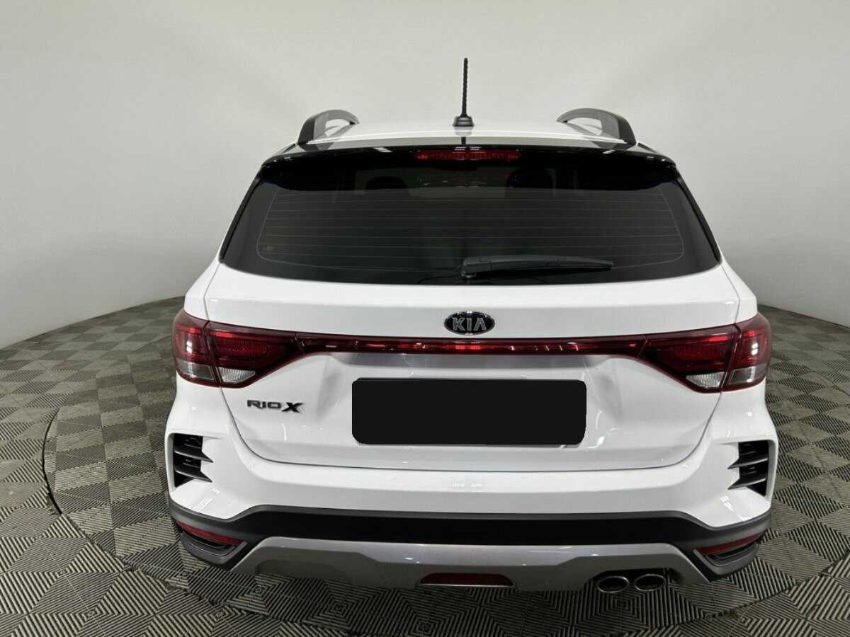 Б/У Киа Рио 2021 года. Фото: #2