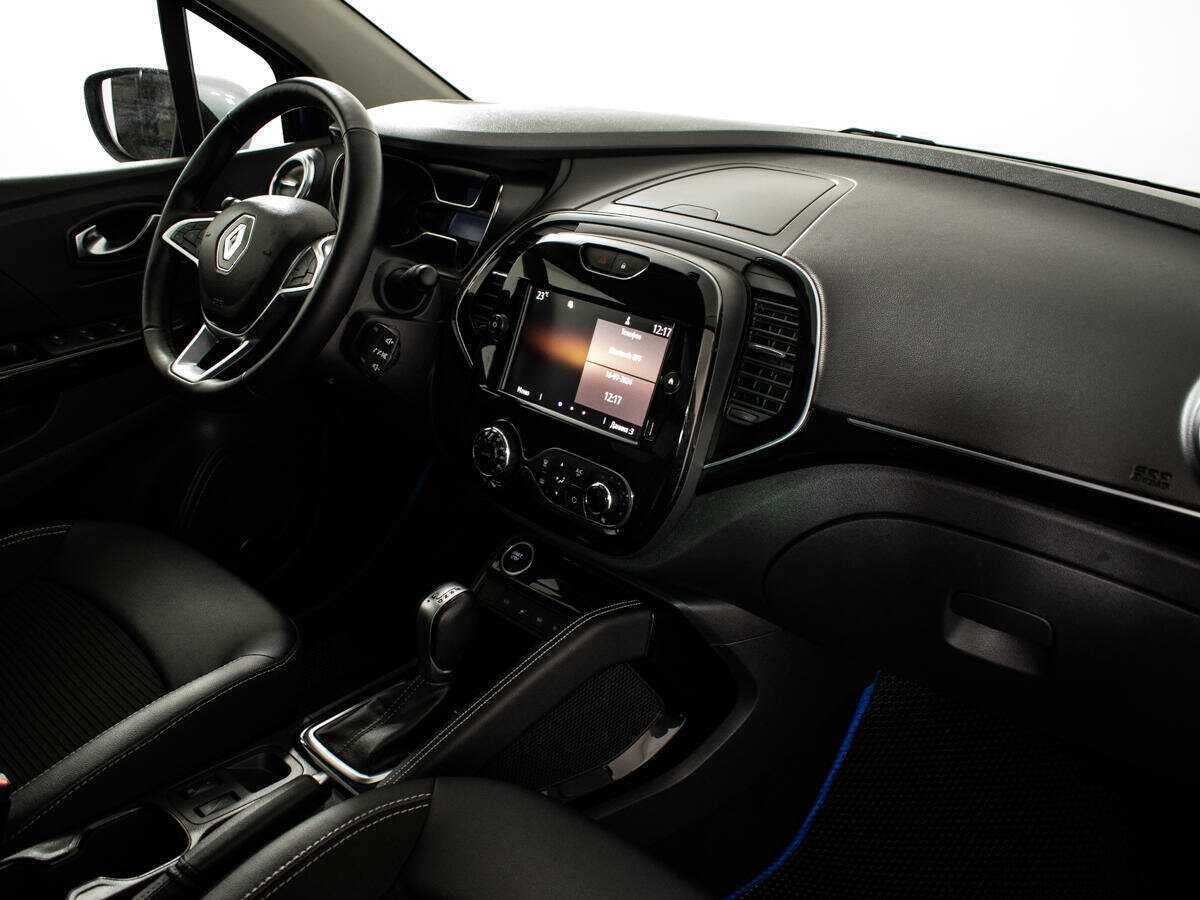 Б/У Рено Каптюр 2021 года. Фото: #6