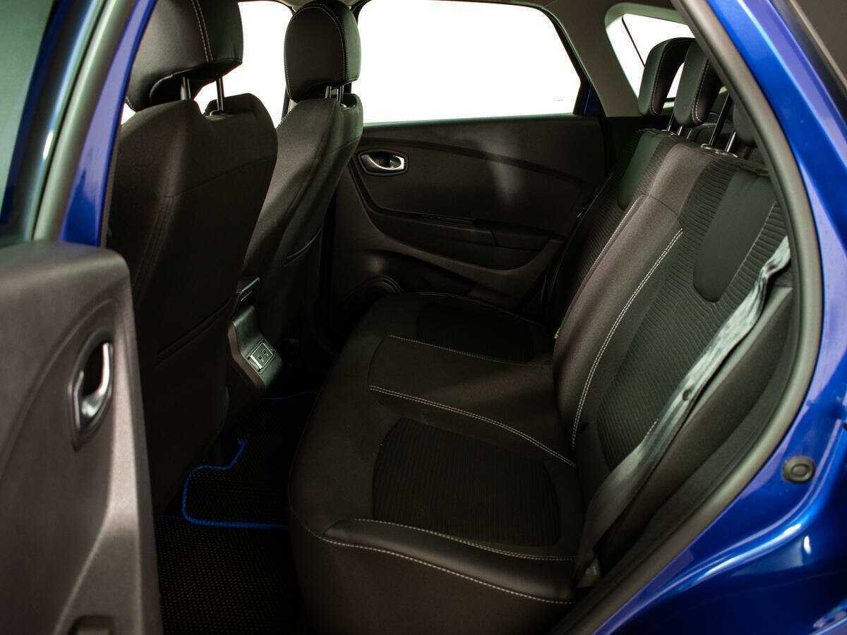 Б/У Рено Каптюр 2021 года. Фото: #7