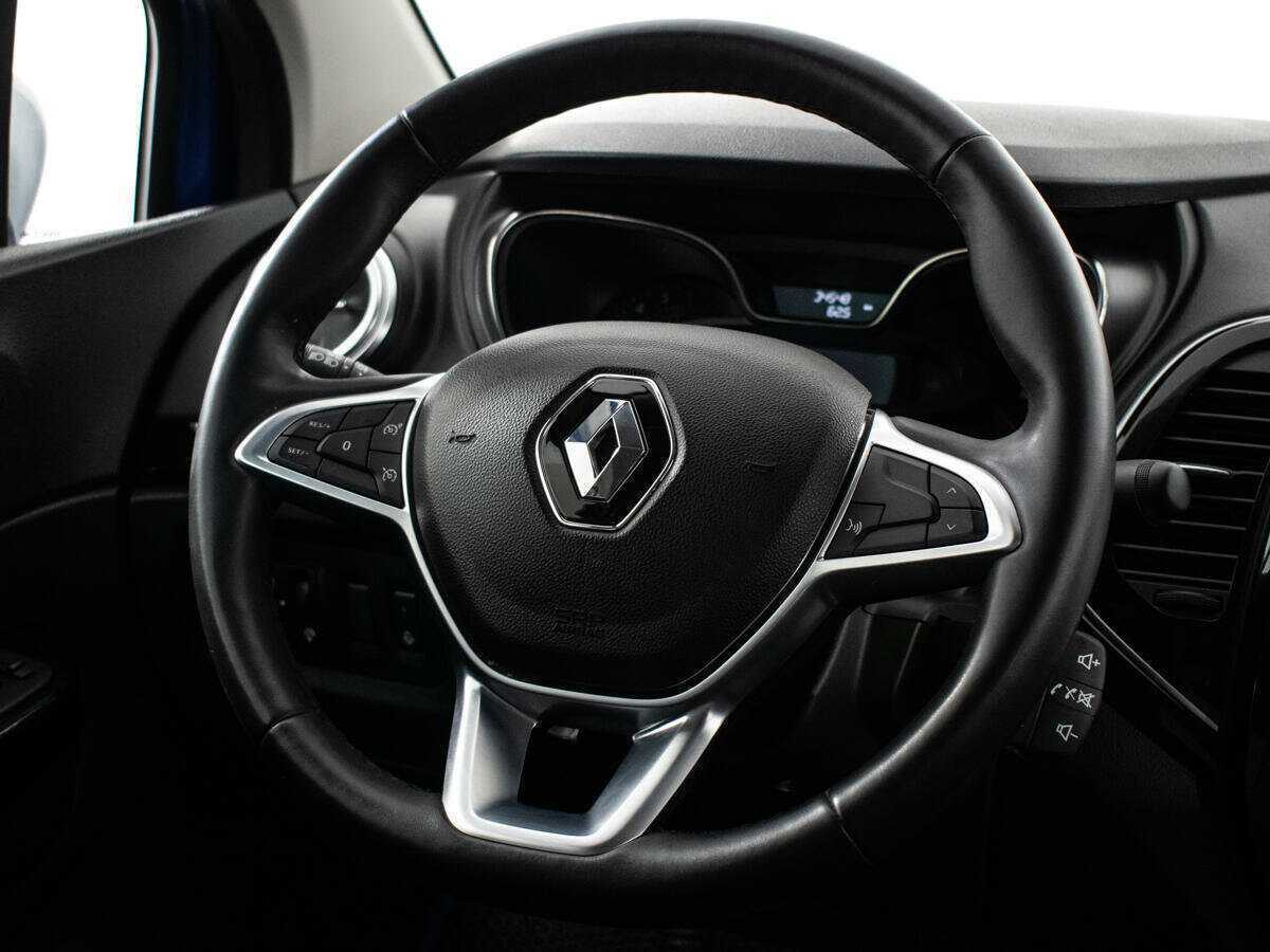 Б/У Рено Каптюр 2021 года. Фото: #11