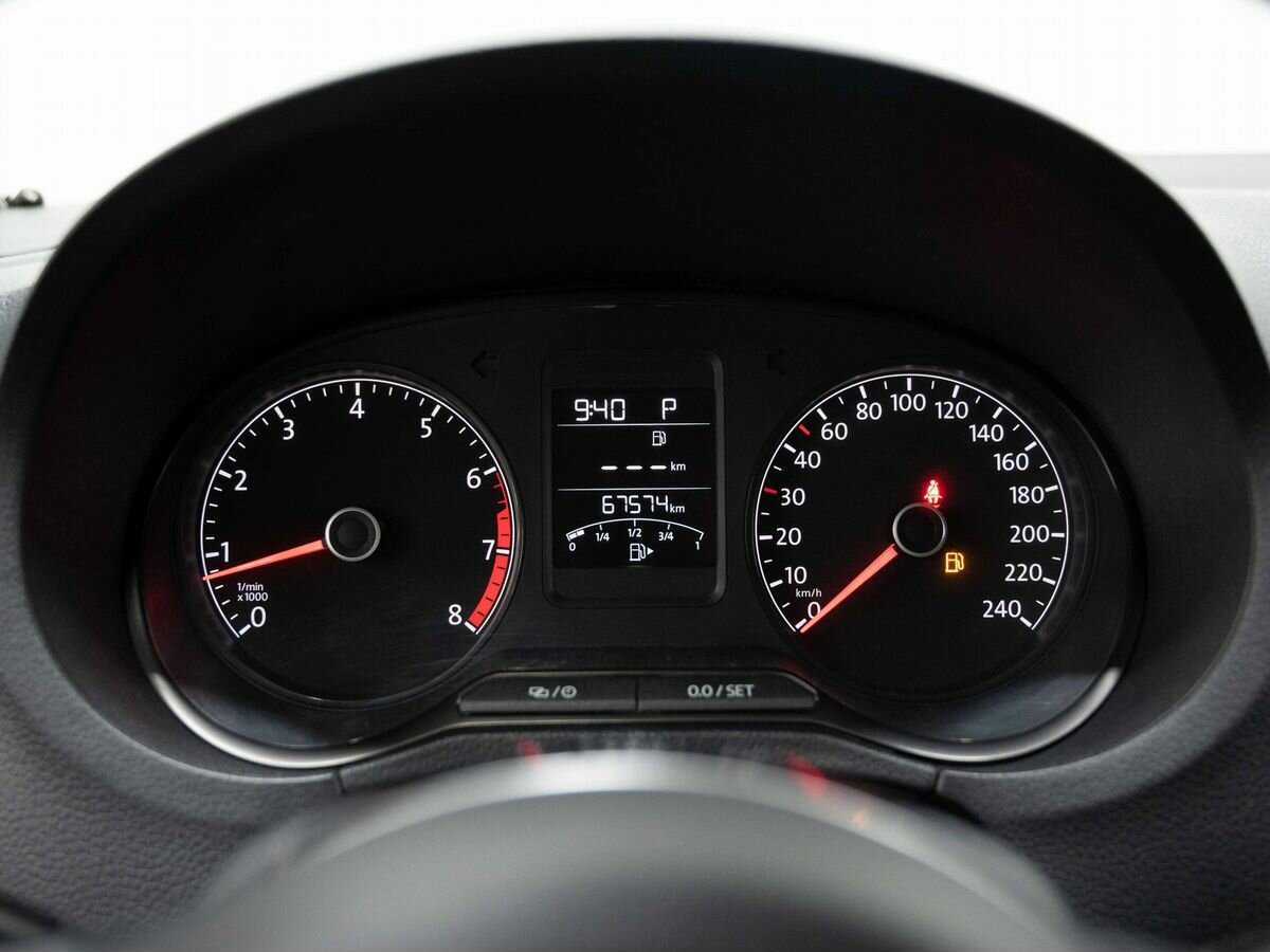 Б/У Фольксваген Поло 2019 года. Фото: #16