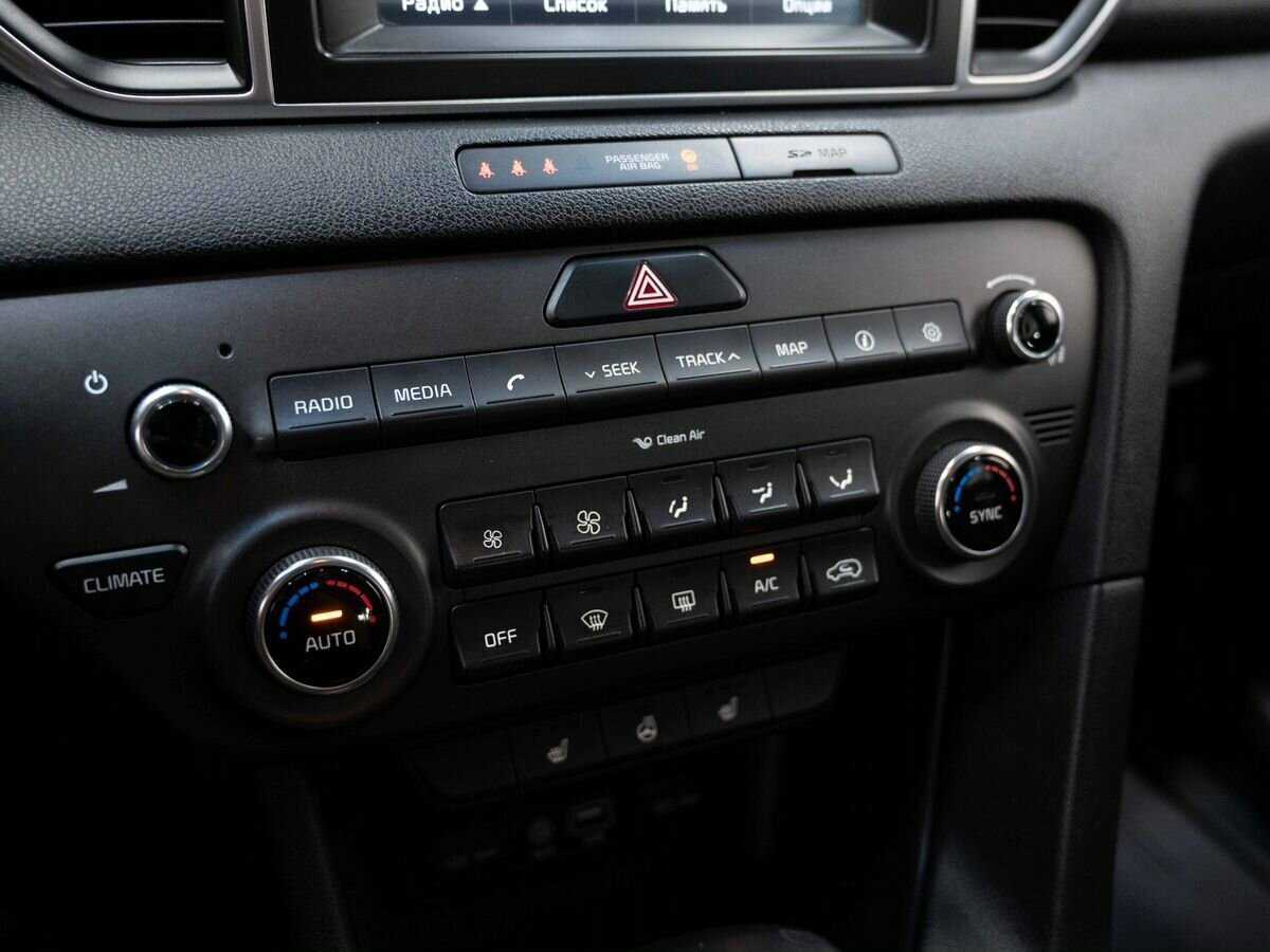 Б/У Киа Спортейдж 2016 года. Фото: #18