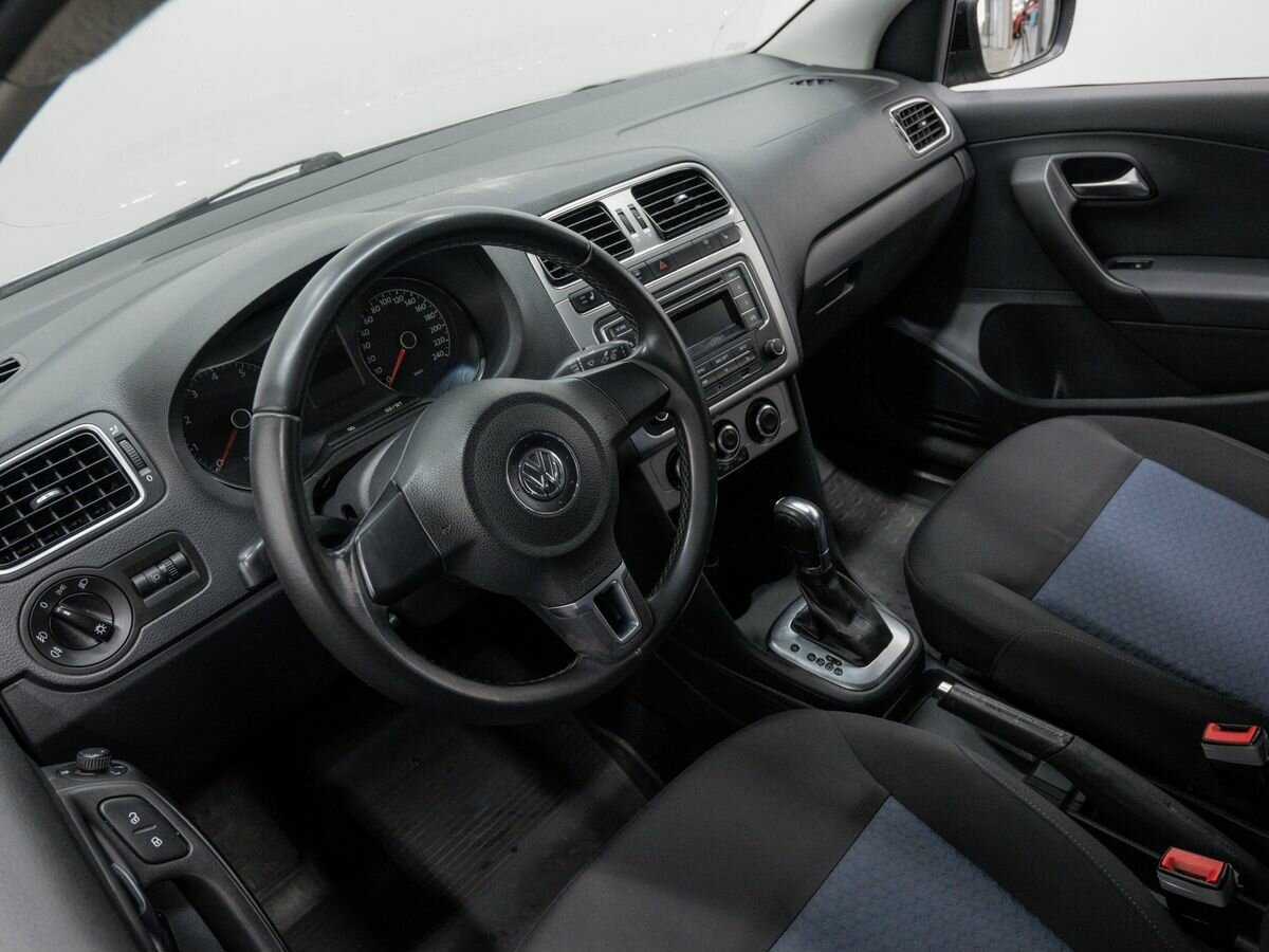 Б/У Фольксваген Поло 2013 года. Фото: #10