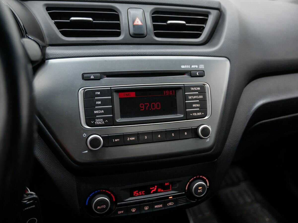 Б/У Киа Рио 2016 года. Фото: #19