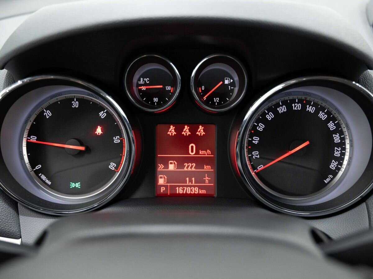 Б/У Опель Мокка 2014 года. Фото: #17