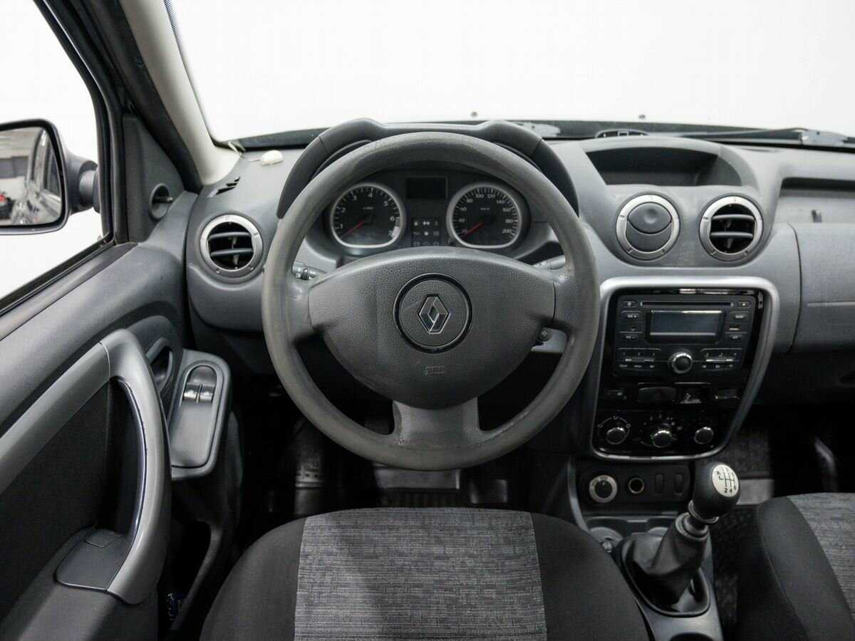 Б/У Рено Дастер 2013 года. Фото: #10