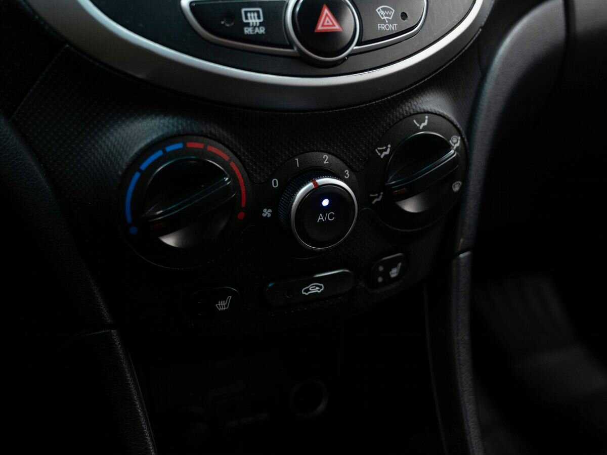 Б/У Хендай Солярис 2013 года. Фото: #19