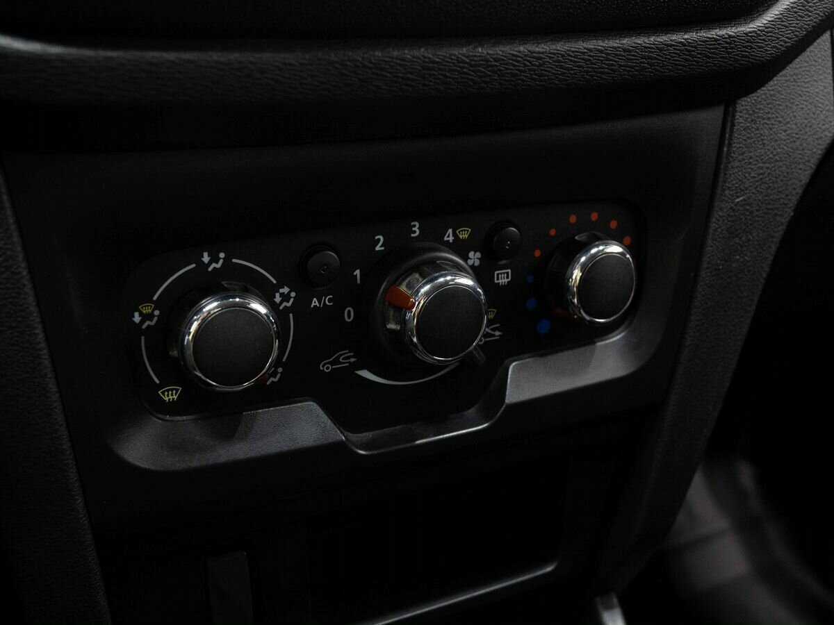 Б/У Лада (ВАЗ) ИКСРЭЙ 2016 года. Фото: #18