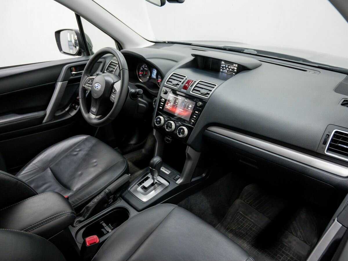 Б/У Субару Форестер 2015 года. Фото: #6