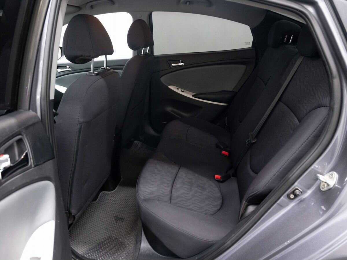 Б/У Хендай Солярис 2012 года. Фото: #8