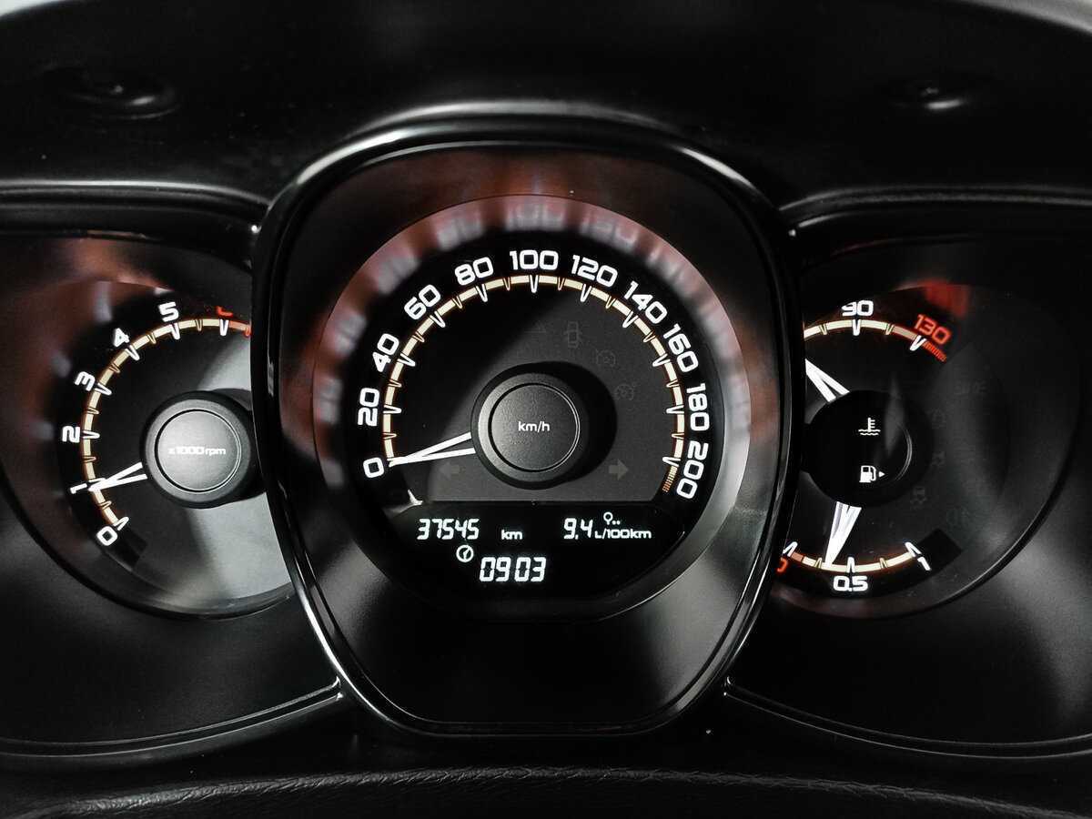 Б/У Лада (ВАЗ) Веста 2019 года. Фото: #10