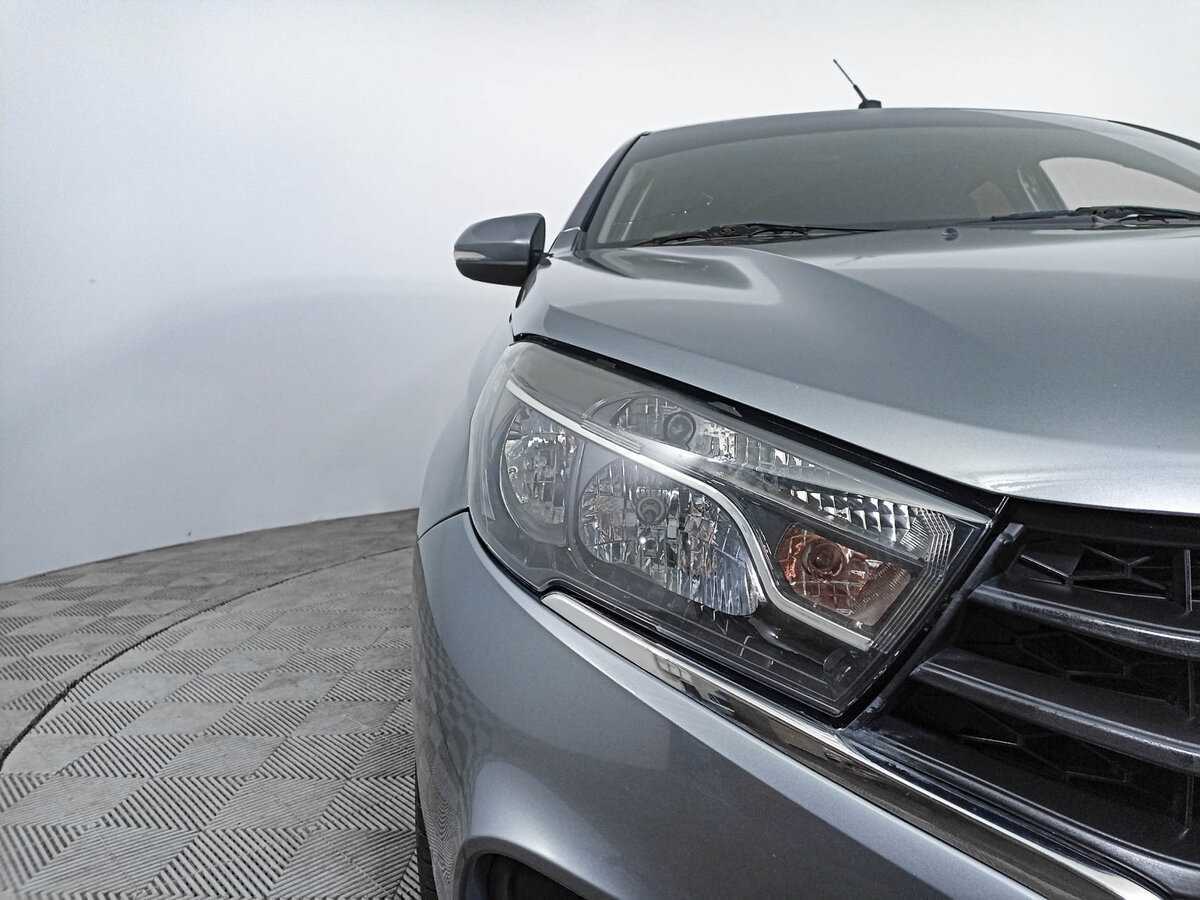 Б/У Лада (ВАЗ) Веста 2017 года. Фото: #16