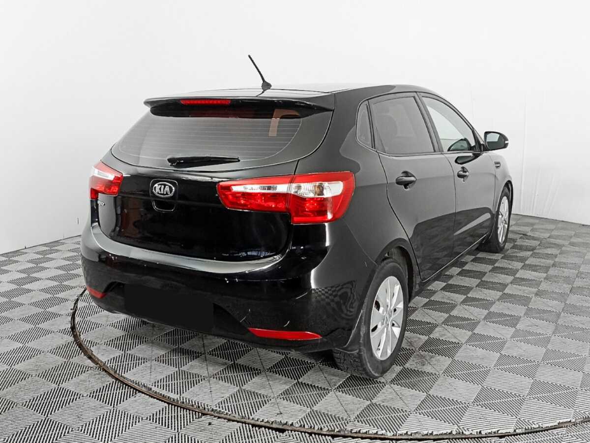 Б/У Киа Рио 2015 года. Фото: #3