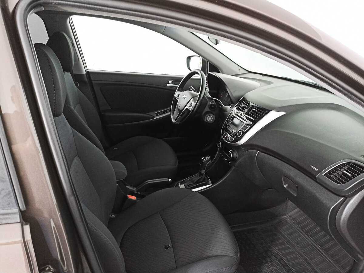 Б/У Хендай Солярис 2015 года. Фото: #7