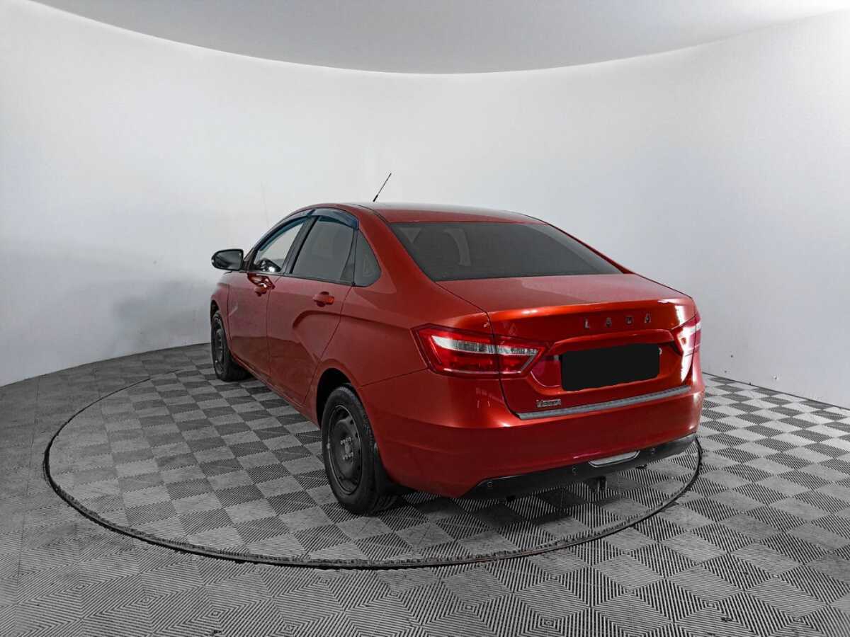 Б/У Лада (ВАЗ) Веста 2017 года. Фото: #6