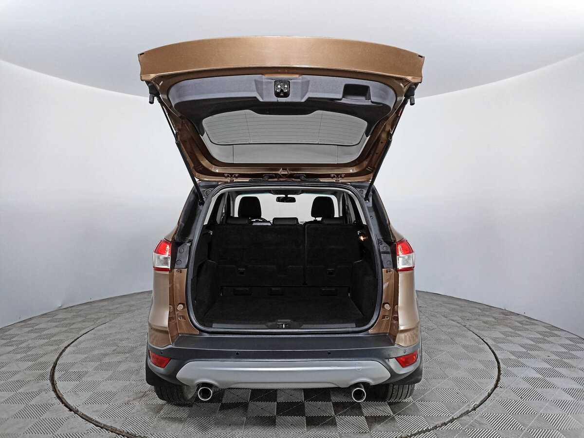 Б/У Форд Куга 2013 года. Фото: #7