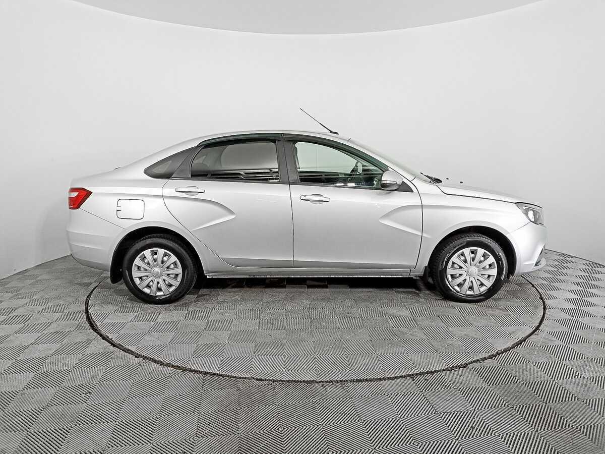 Б/У Лада (ВАЗ) Веста 2017 года. Фото: #3