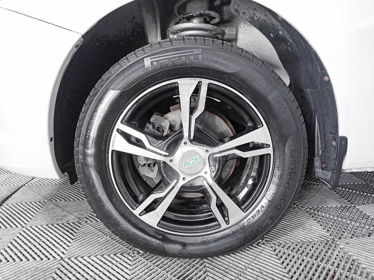 Б/У Лада (ВАЗ) Веста 2017 года. Фото: #17