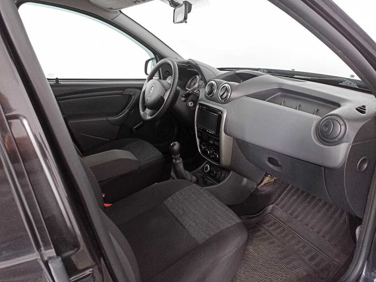 Б/У Рено Дастер 2014 года. Фото: #8