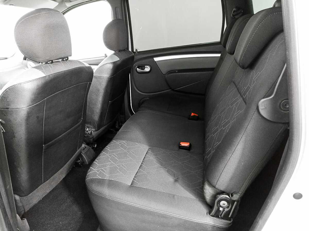 Б/У Лада (ВАЗ) Ларгус 2020 года. Фото: #7