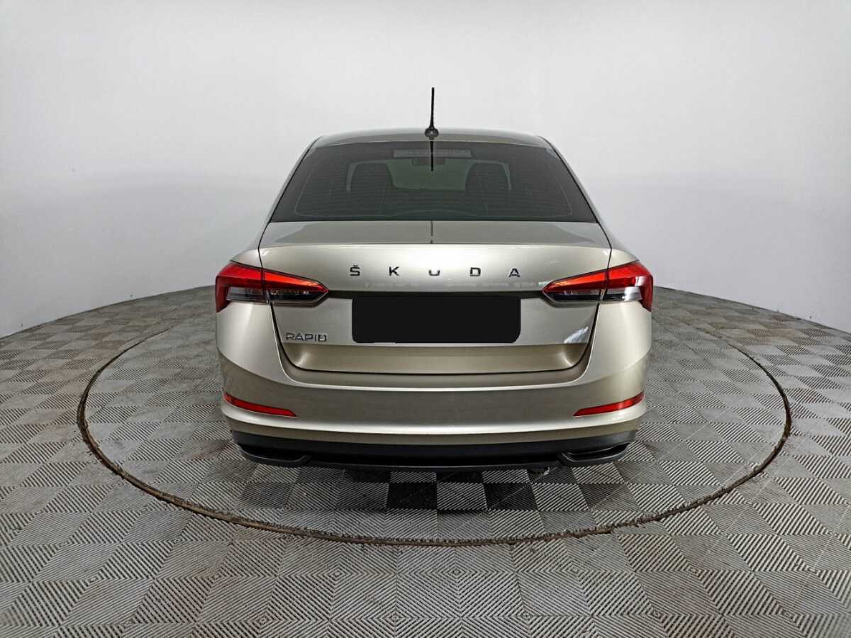 Б/У Шкода Рапид 2020 года. Фото: #5