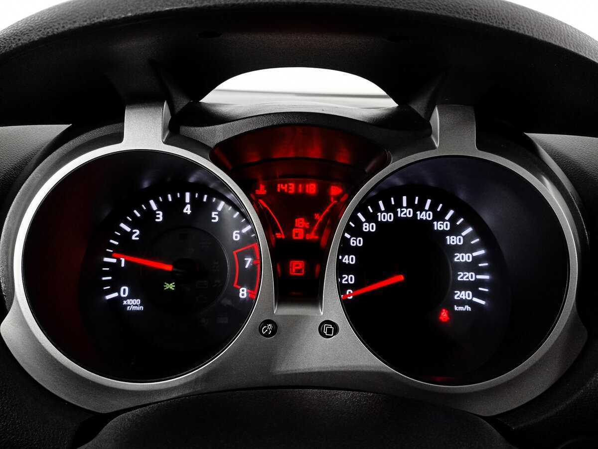 Б/У Ниссан Жук 2013 года. Фото: #8