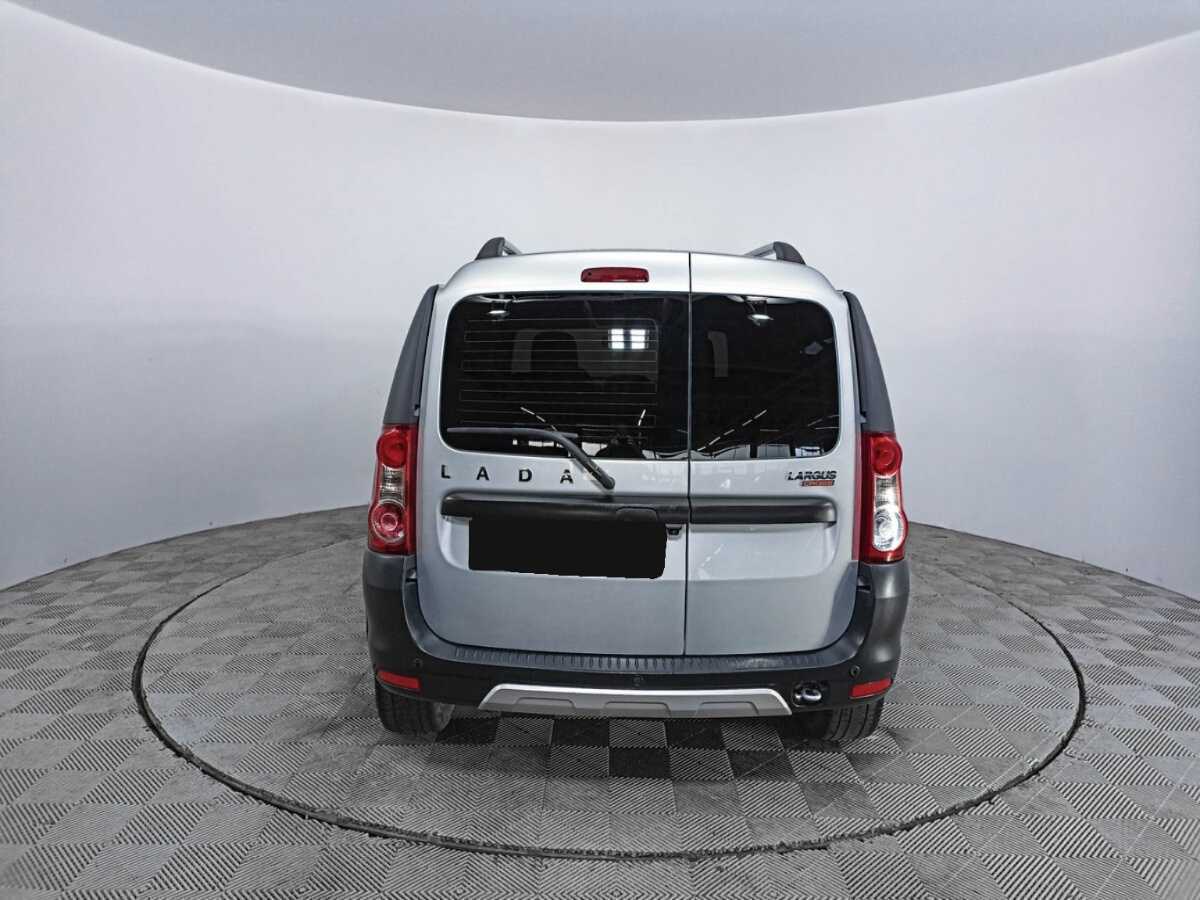 Б/У Лада (ВАЗ) Ларгус 2021 года. Фото: #5