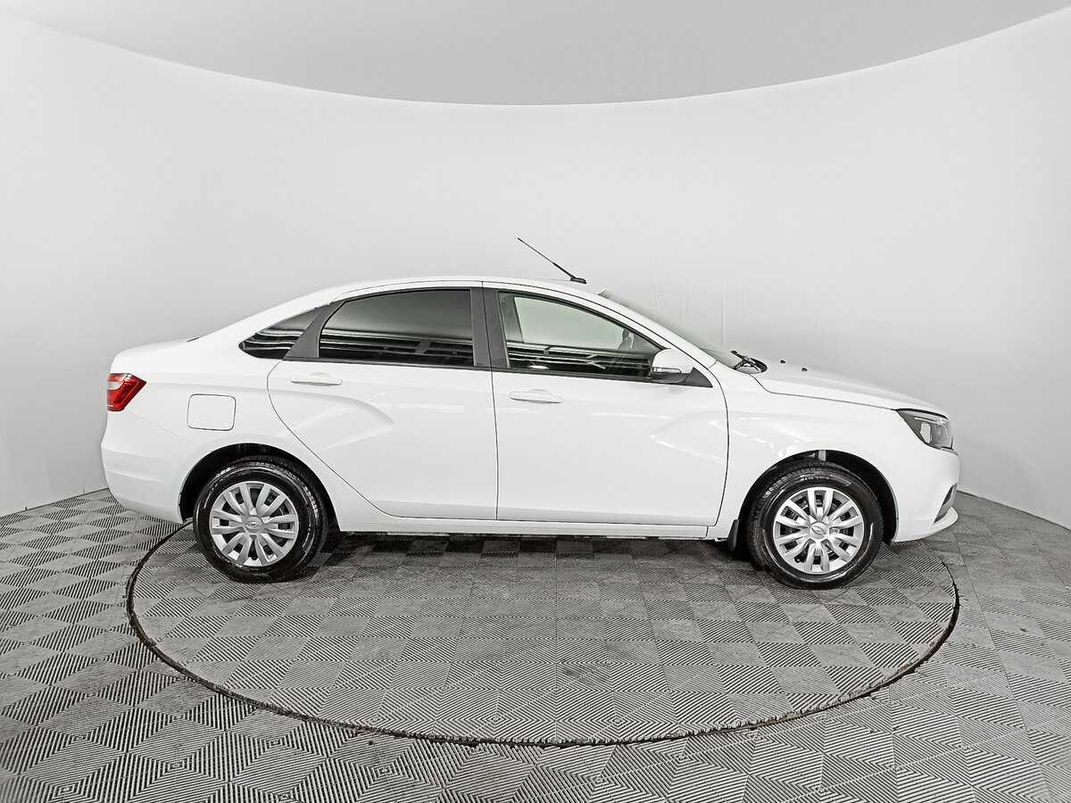 Б/У Лада (ВАЗ) Веста 2022 года. Фото: #3