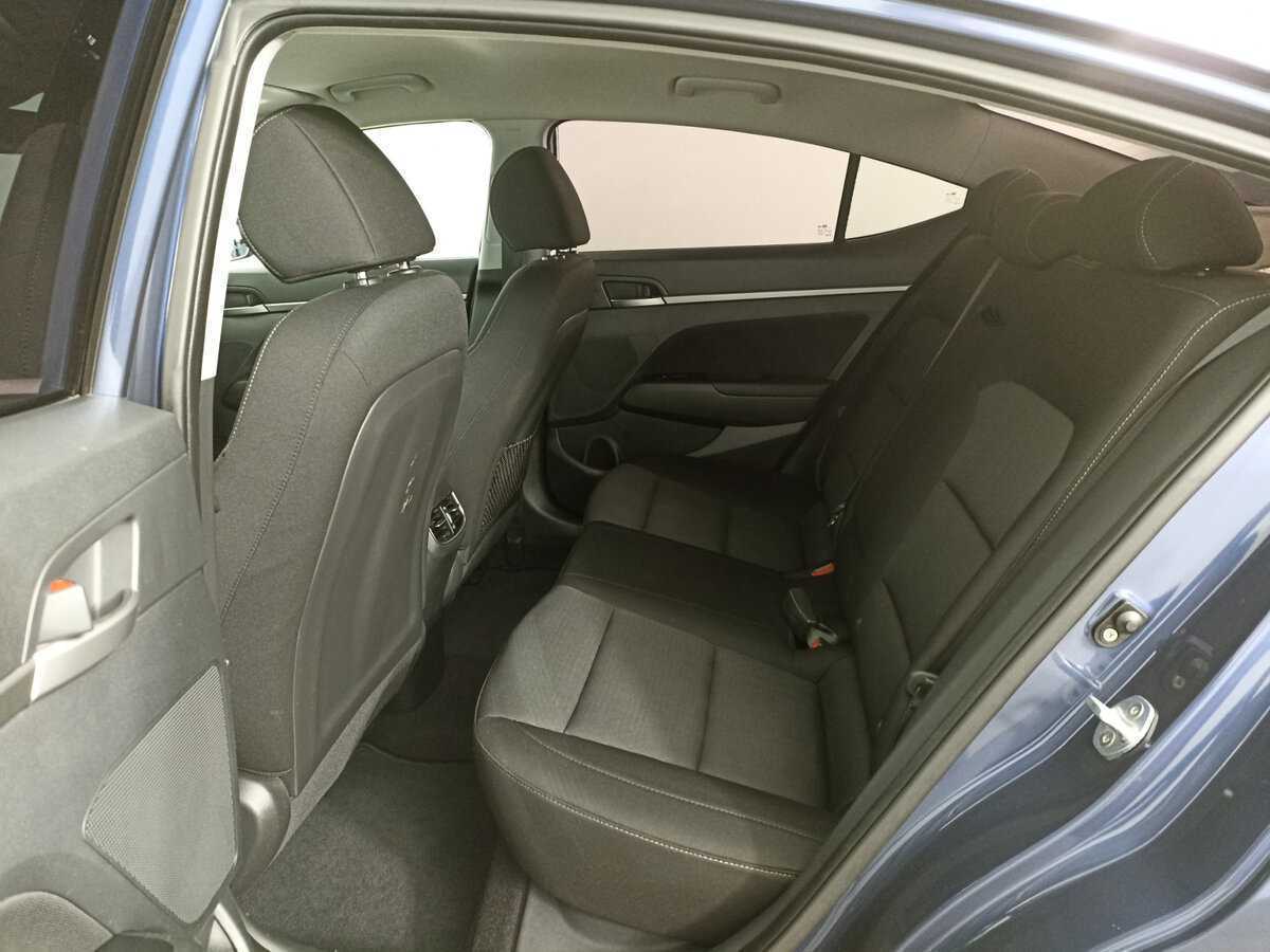 Б/У Хендай Елантра 2018 года. Фото: #9