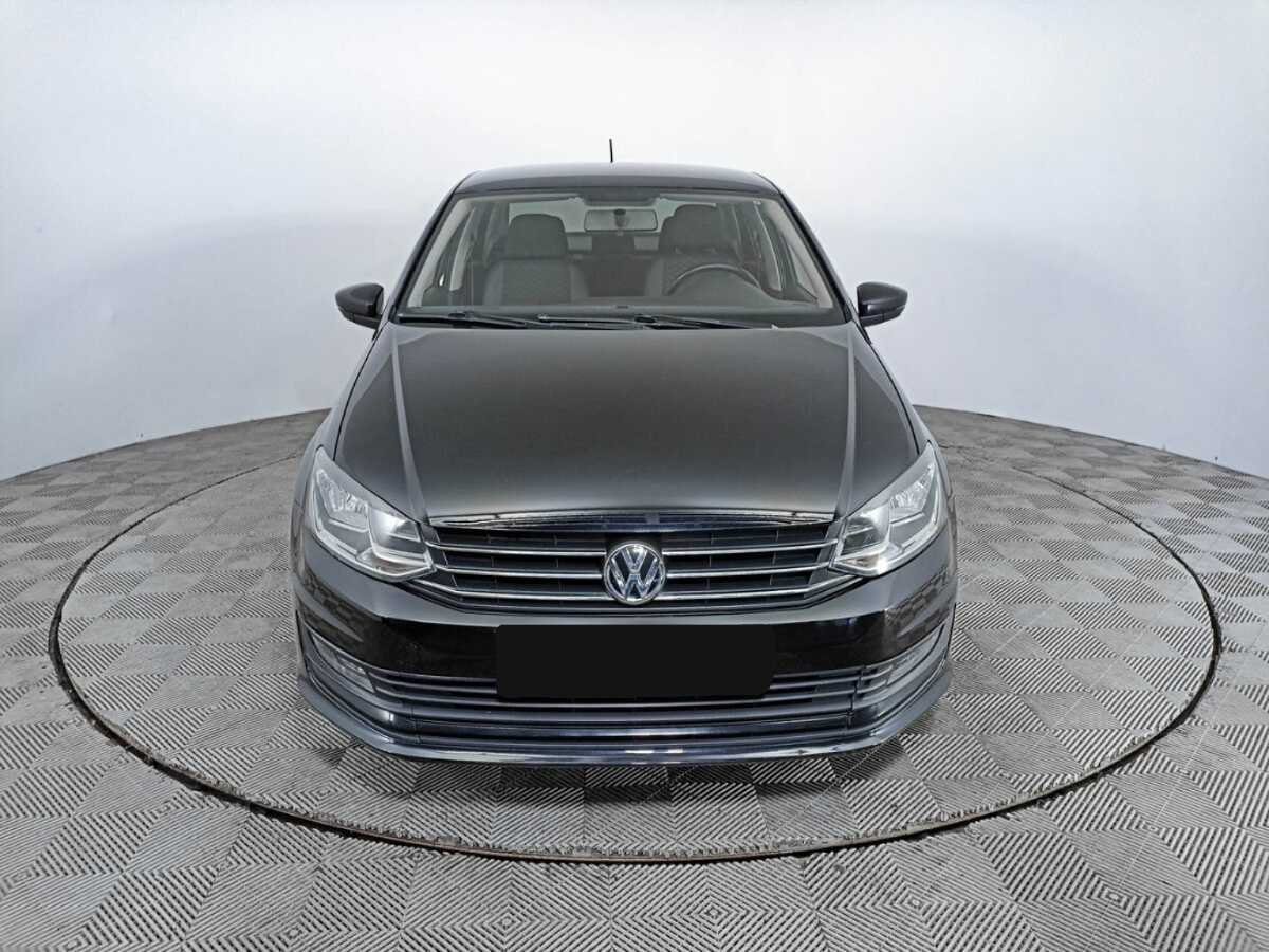 Б/У Фольксваген Поло 2018 года. Фото: #1