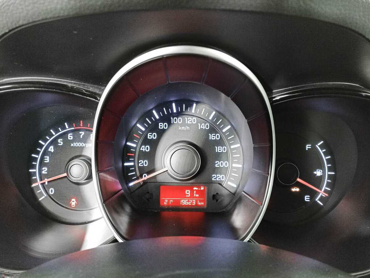 Б/У Киа Рио 2015 года. Фото: #10