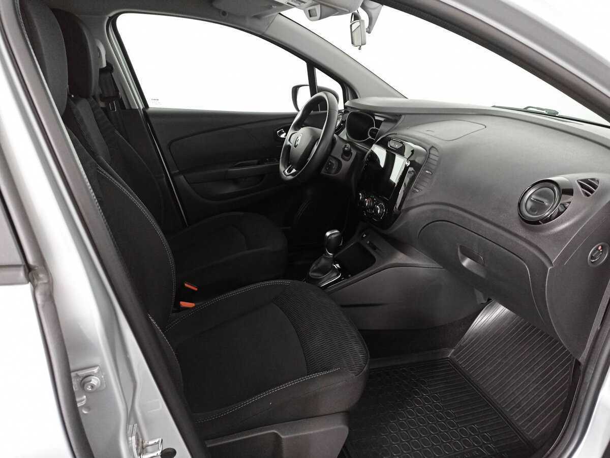 Б/У Рено Каптюр 2020 года. Фото: #8