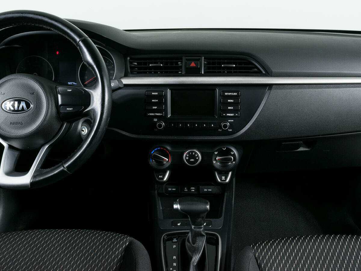 Б/У Киа Рио 2017 года. Фото: #9