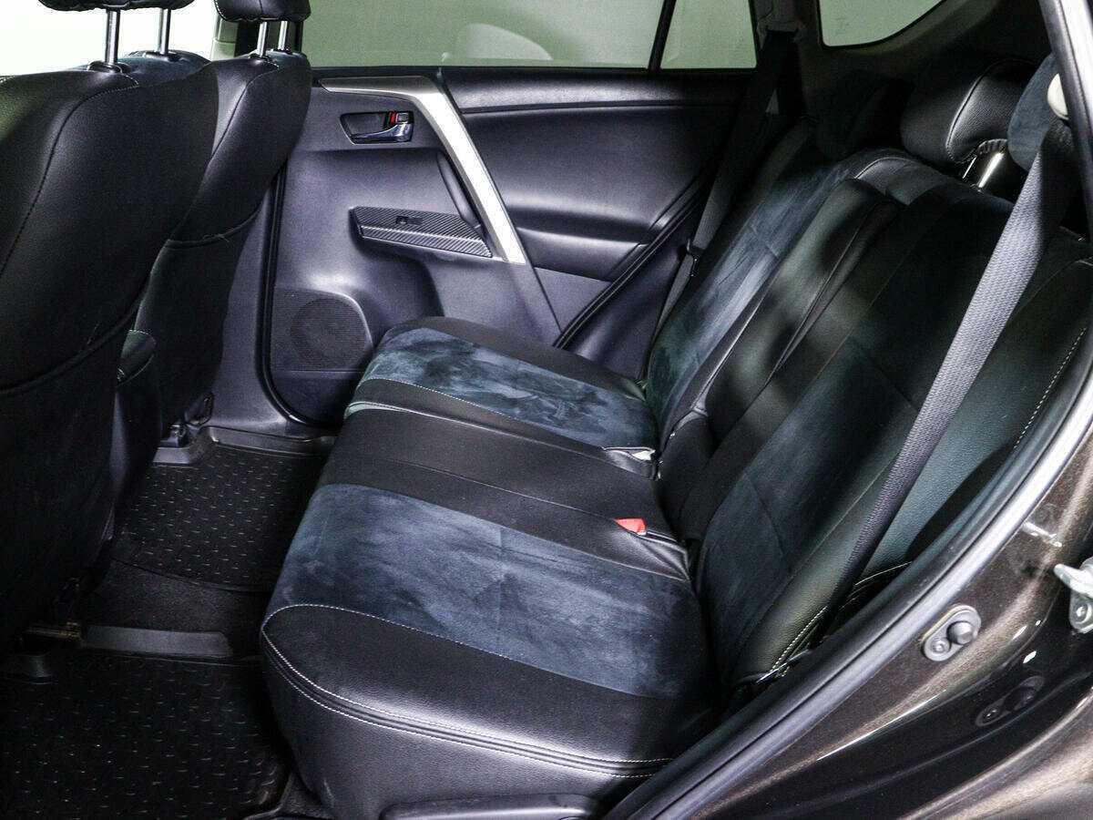 Б/У Тойота Рав4 2013 года. Фото: #7