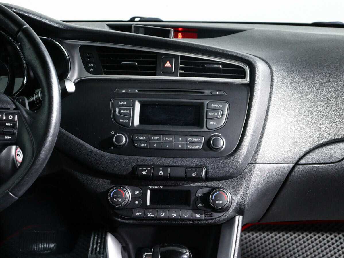 Б/У Киа Сид 2016 года. Фото: #12