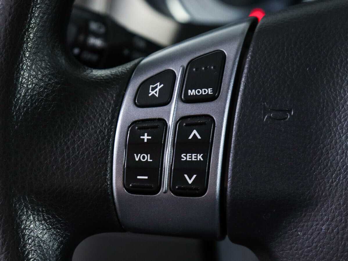 Б/У Сузуки С-Икс4 2012 года. Фото: #17