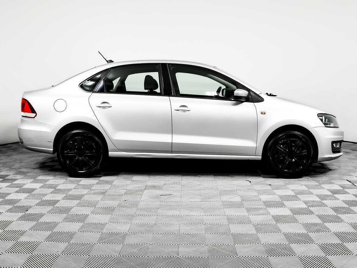 Б/У Фольксваген Поло 2018 года. Фото: #3