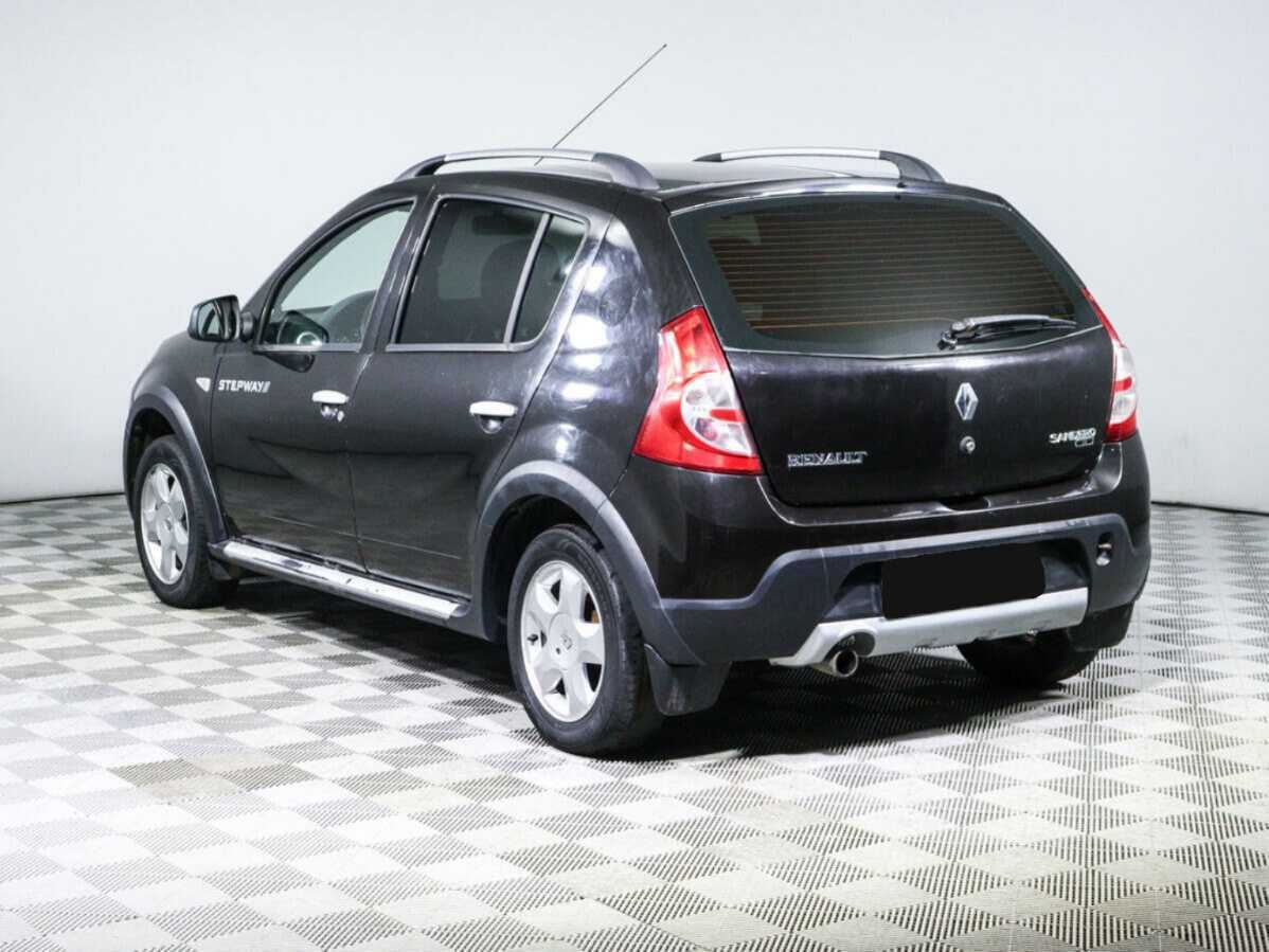 Б/У Рено Сандеро 2012 года. Фото: #6